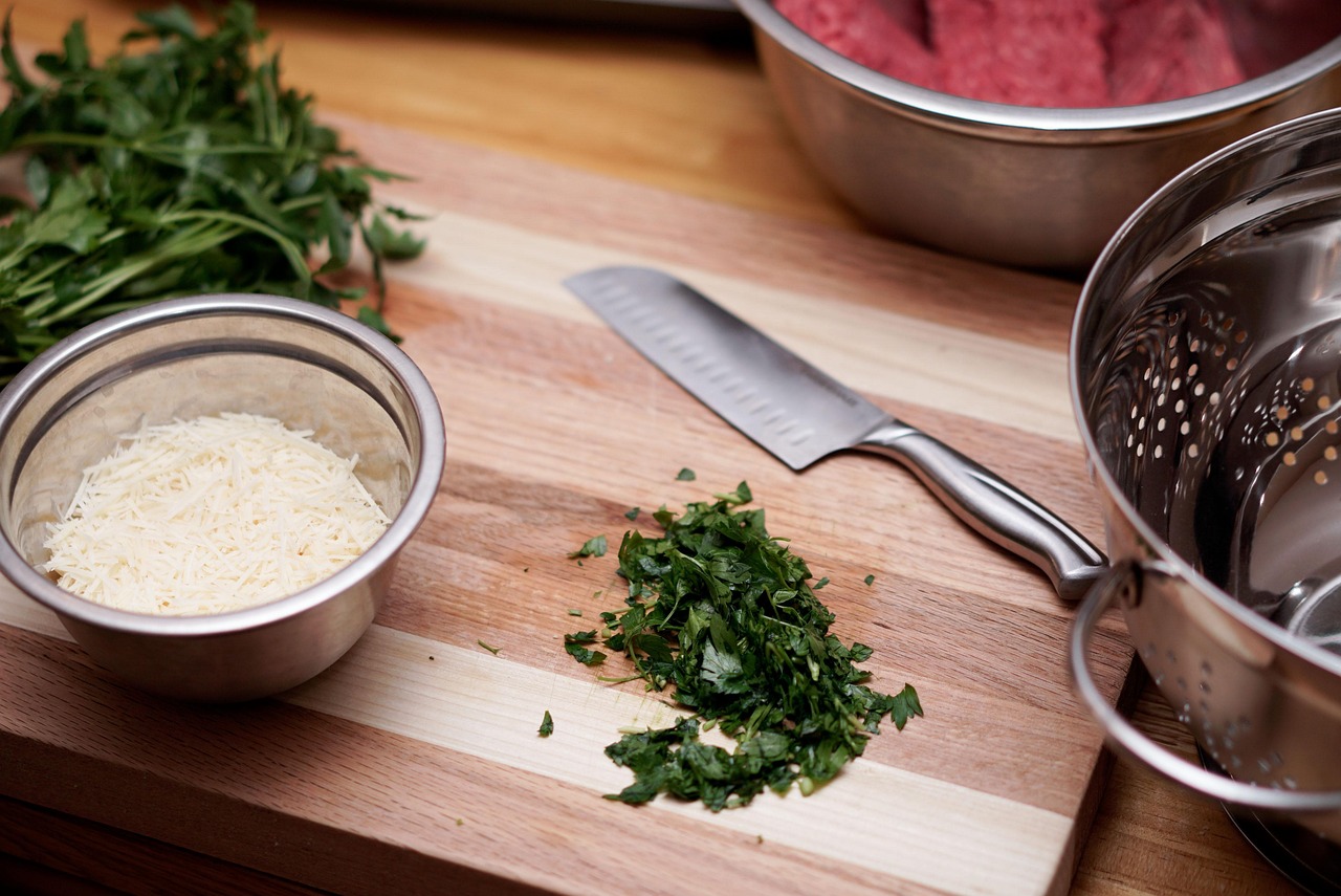 Cilantro Infused Oil: The Complete Kitchen Guide to Making and Keeping It